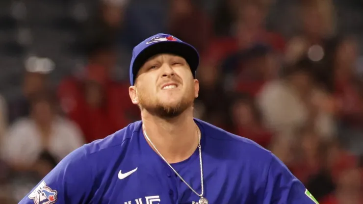 Jeff Hoffman reacts after closing out the ninth inning