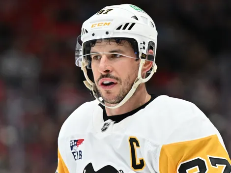 Crosby puts Flyers on notice as Penguins stay alive