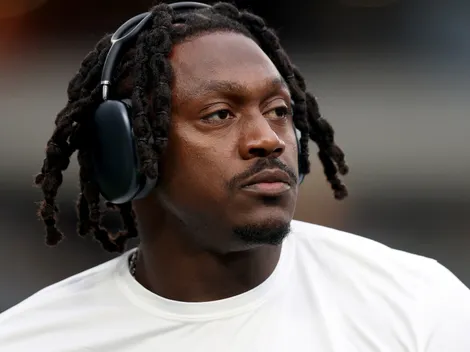 Amid rumors of the AJ Brown trade, Patriots release WR John Jiles, TE Marshall Lang