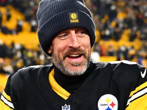 Steelers place right-of-first-refusal tender on Aaron Rodgers