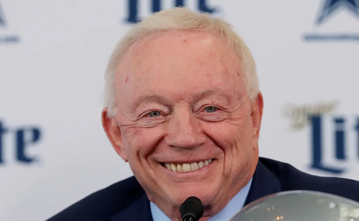 George Pickens reportedly staying true to Jerry Jones, Cowboys amid franchise tag drama