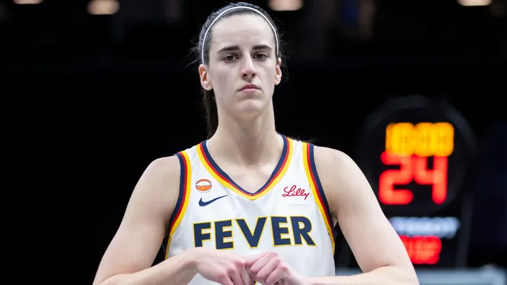 Caitlin Clark #22 looks on during game against the New York Liberty.