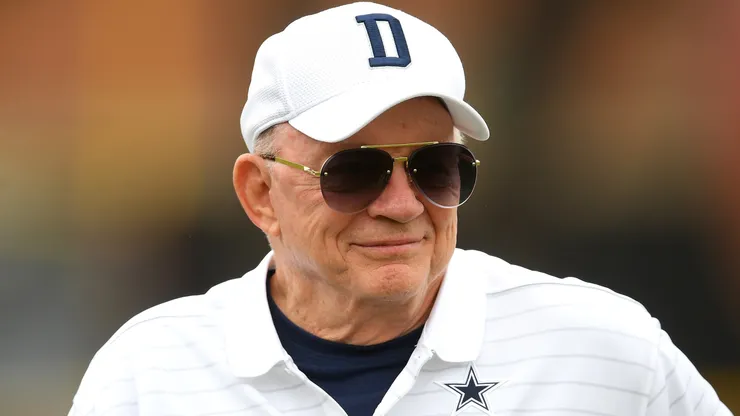 Owner Jerry Jones of the Dallas Cowboys