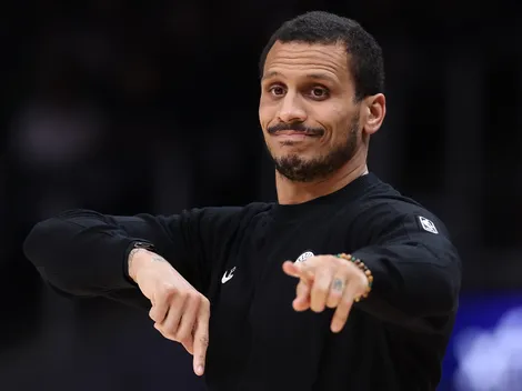 Video: 76ers fans crash Celtics postgame show