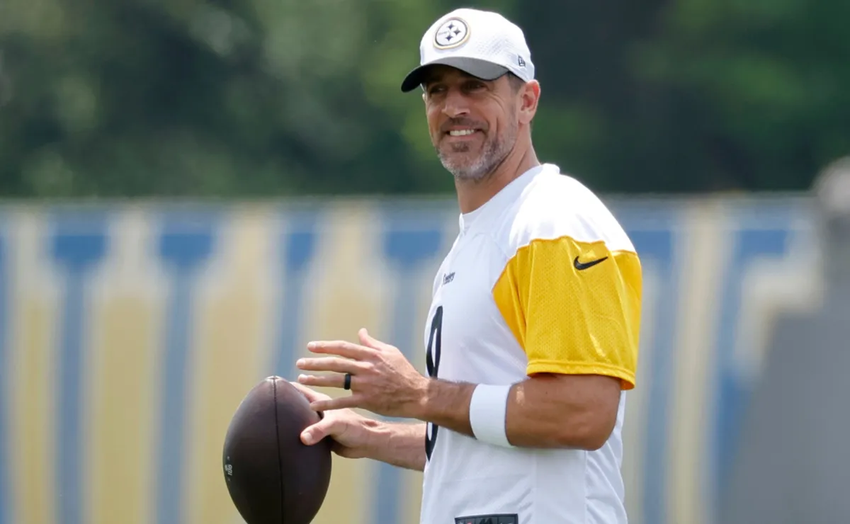 Steelers could have the answer in Drew Allar amid Aaron Rodgers ...