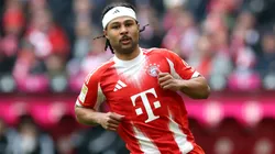 Serge Gnabry looks on during the Bundesliga match against Union Berlin