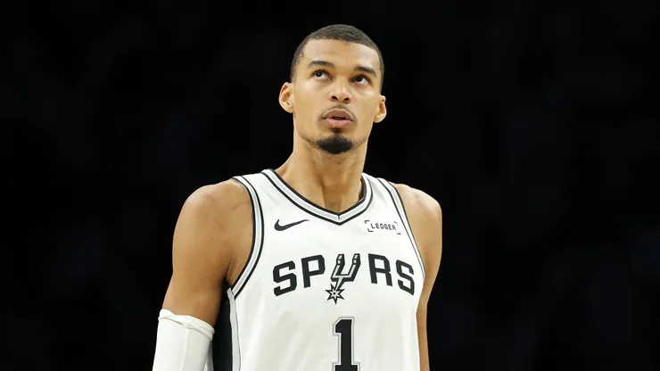 Victor Wembanyama #1 of the San Antonio Spurs looks on.