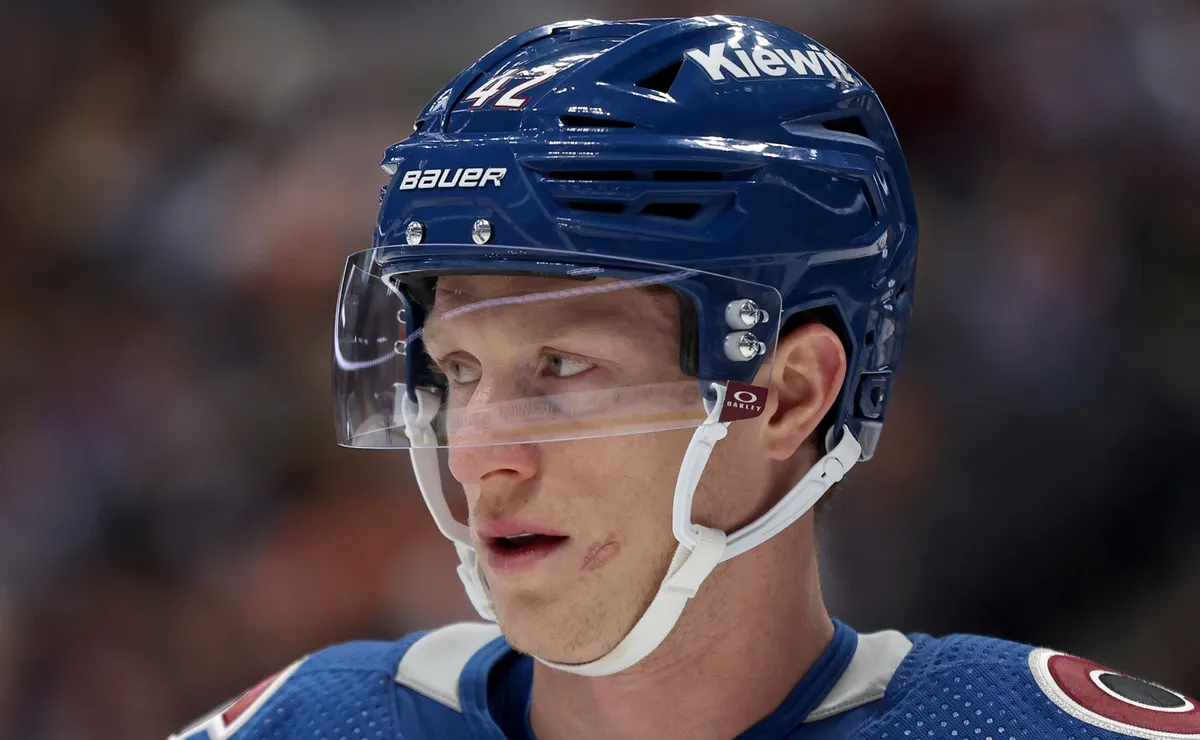 NHL fines Avalanche’s Josh Manson with maximum sum for butt-ending Wild’s Michael McCarron