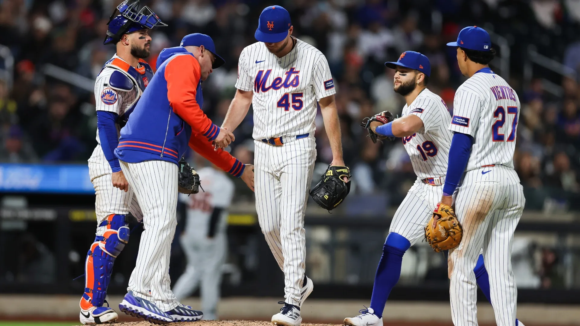 Rival executives weigh what direction New York may take before the MLB trade deadline. Ishika Samant/Getty Images