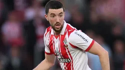 Finn Azaz of Southampton controls the ball.