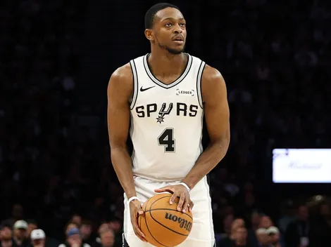 Is De'Aaron Fox playing tonight for Spurs vs OKC?