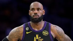 LeBron James #23 of the Los Angeles Lakers looks on.