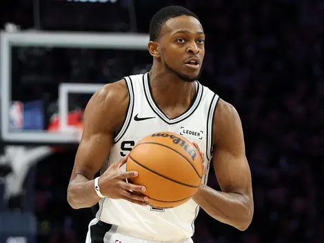 Is De'Aaron Fox playing tonight for Spurs vs OKC?