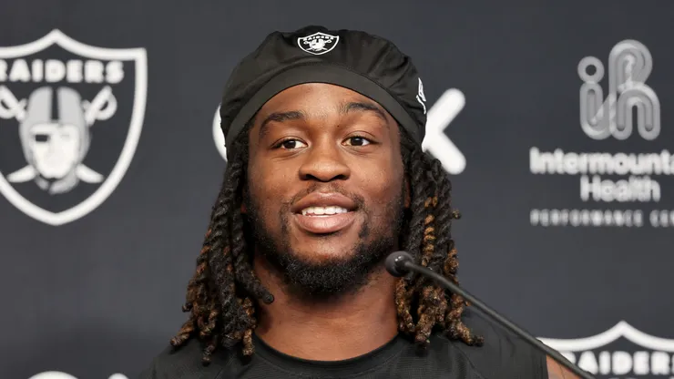 RB Ashton Jeanty of the Las Vegas Raiders