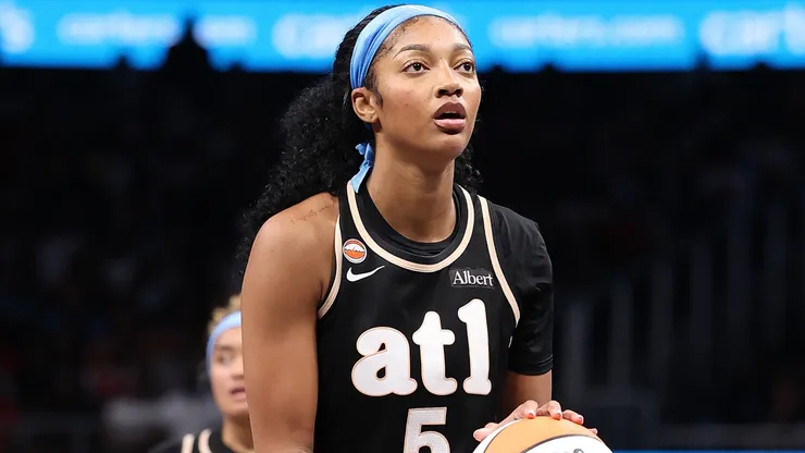 Angel Reese #5 of the Atlanta Dream.