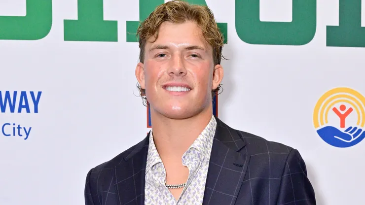 Jaxson Dart, Quarterback, New York Giants.