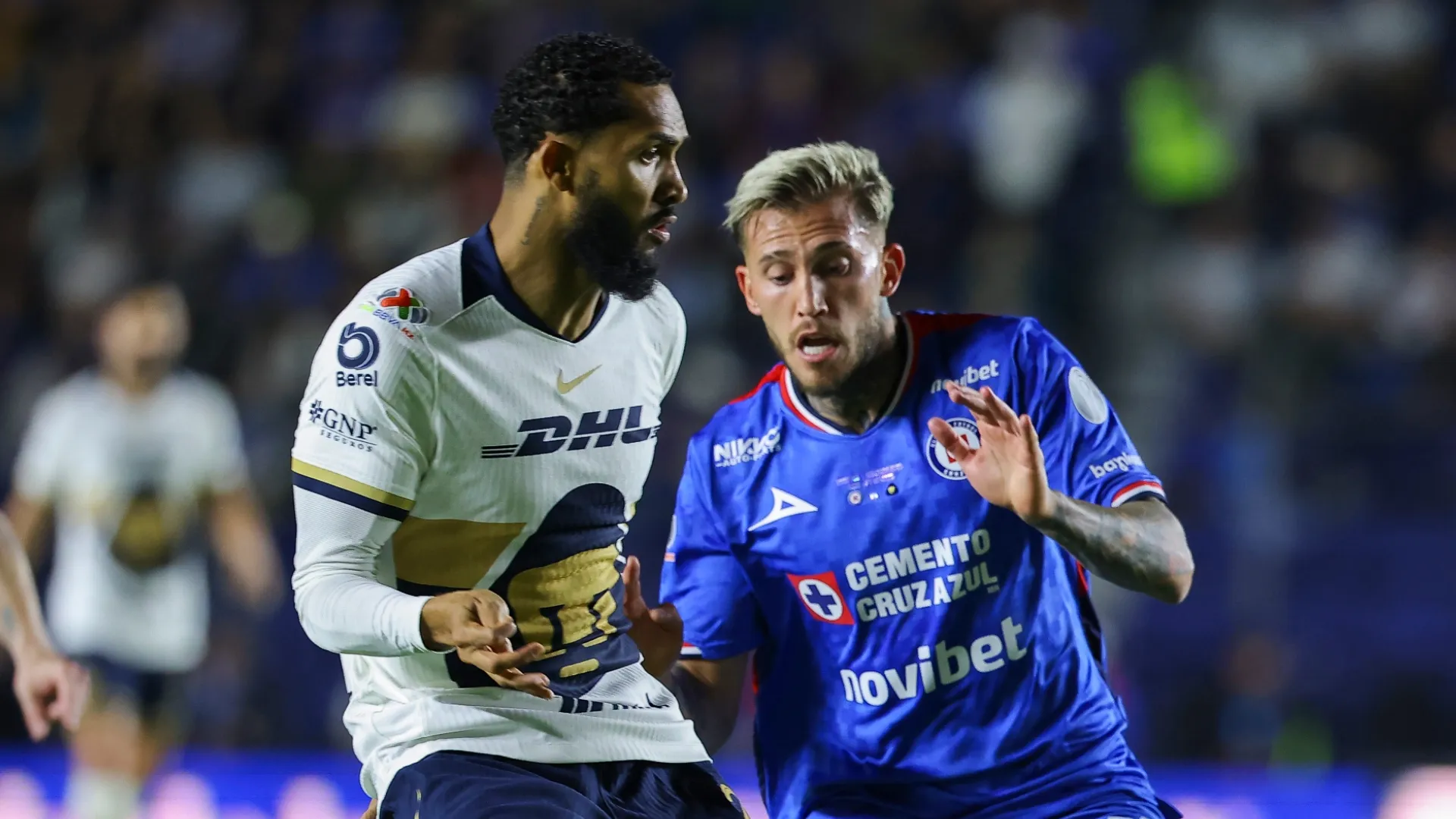 Juninho and Gonzalo Piovi