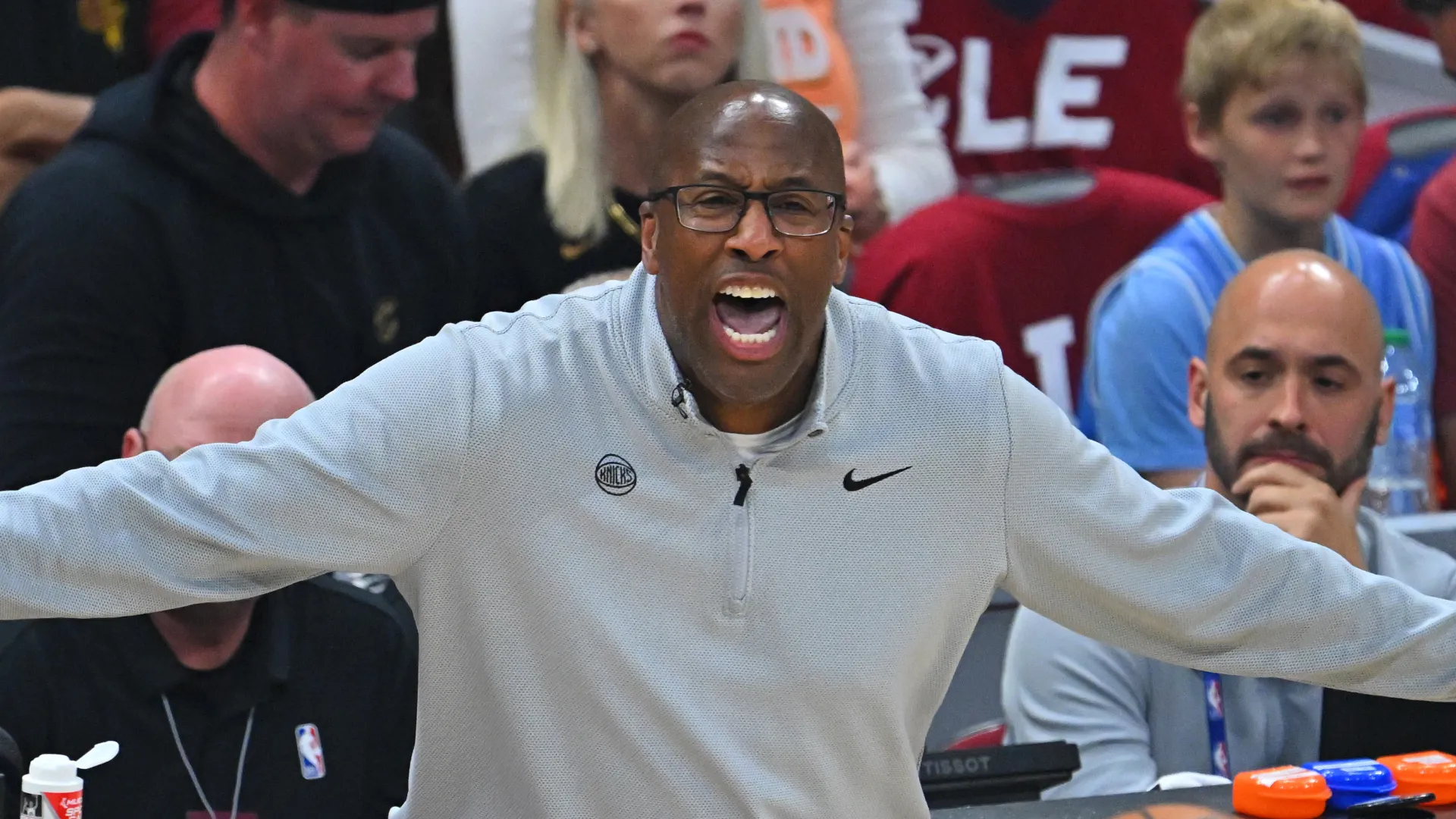 New York Knicks head coach Mike Brown.
