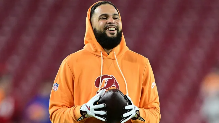 Mike Evans #13 wide receiver.