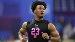 Kenyon Sadiq of the Oregon Ducks