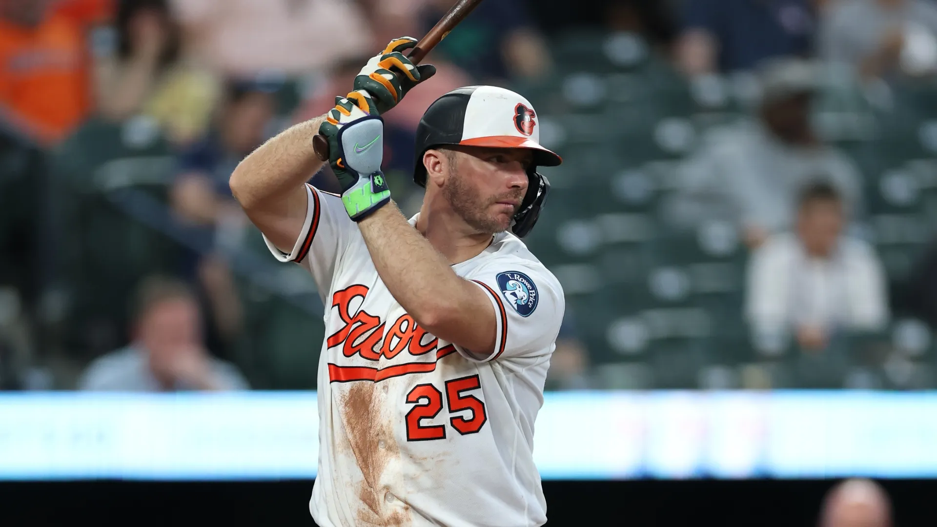 Pete Alonso #25 of the Orioles bats against the Rays.  Patrick Smith/Getty Images