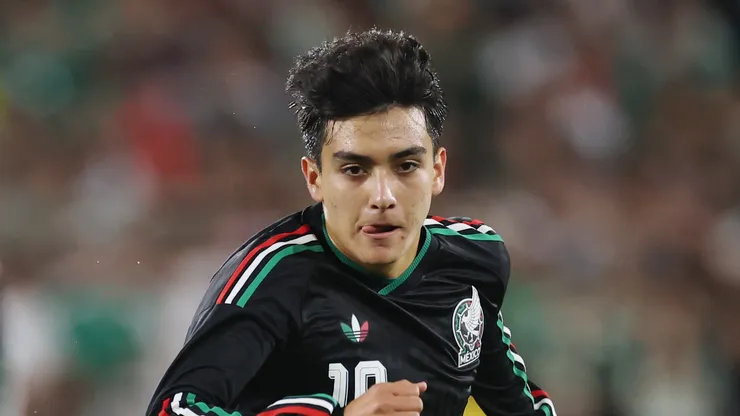 Gilberto Mora of Mexico.