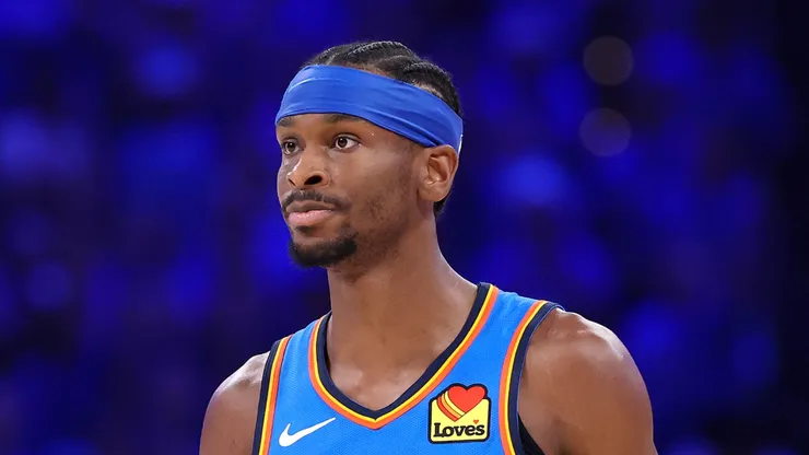 Shai Gilgeous-Alexander of the Oklahoma City Thunder