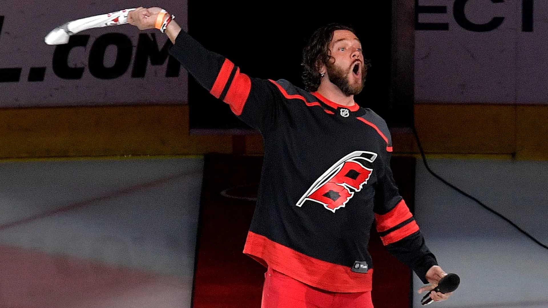 Adam Lee Decker performs prior to Game 3 between the Bruins and the Hurricanes during the 2019 NHL Stanley Cup Playoffs (Source: Grant Halverson/Getty Images)