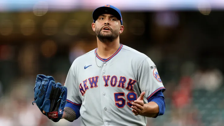Sean Manaea #59 of the New York Mets reacts.