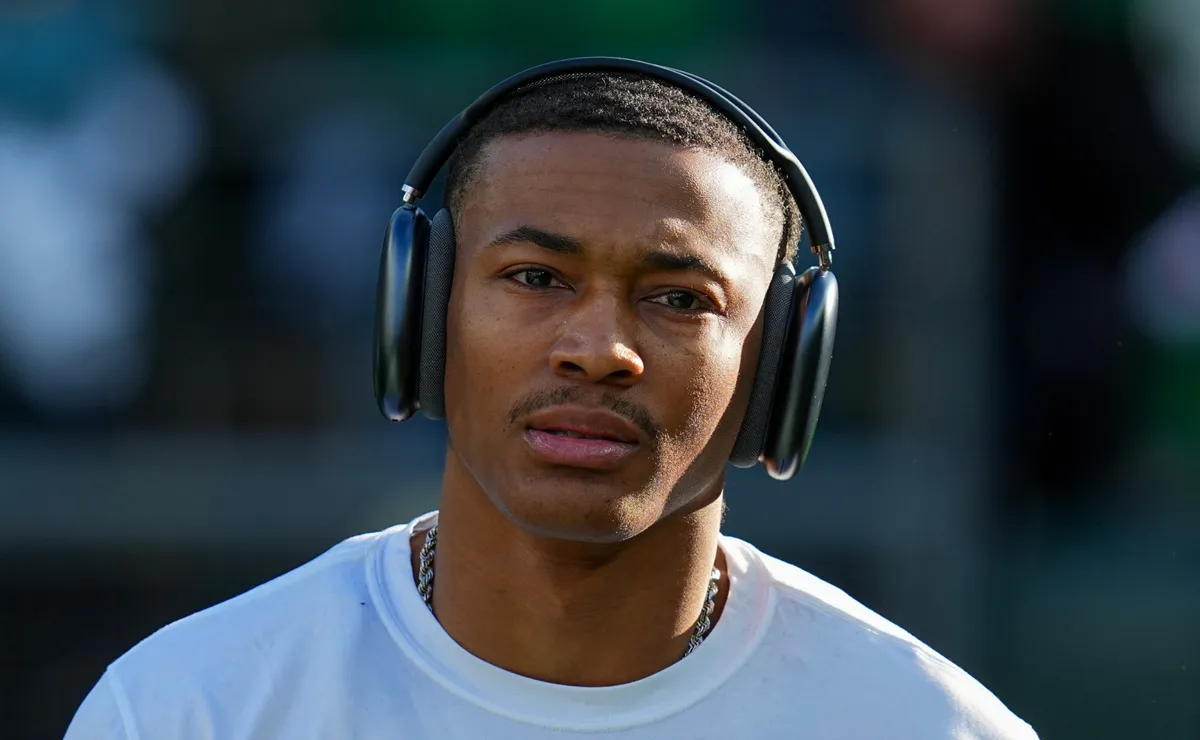 DeVonta Smith downplays A.J. Brown’s trade to Patriots, ready for new era with Eagles