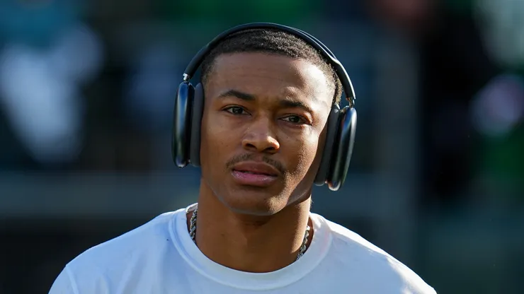 DeVonta Smith of the Eagles