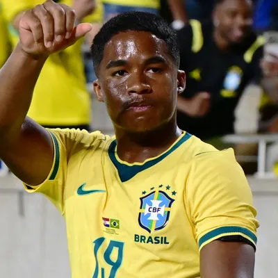 Brazil celebrate one last win before 2026 World Cup after 2-1 victory over Egypt