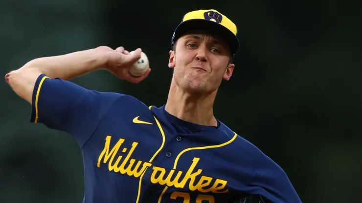 Starting pitcher Jacob Misiorowski #32 of the Milwaukee Brewers.