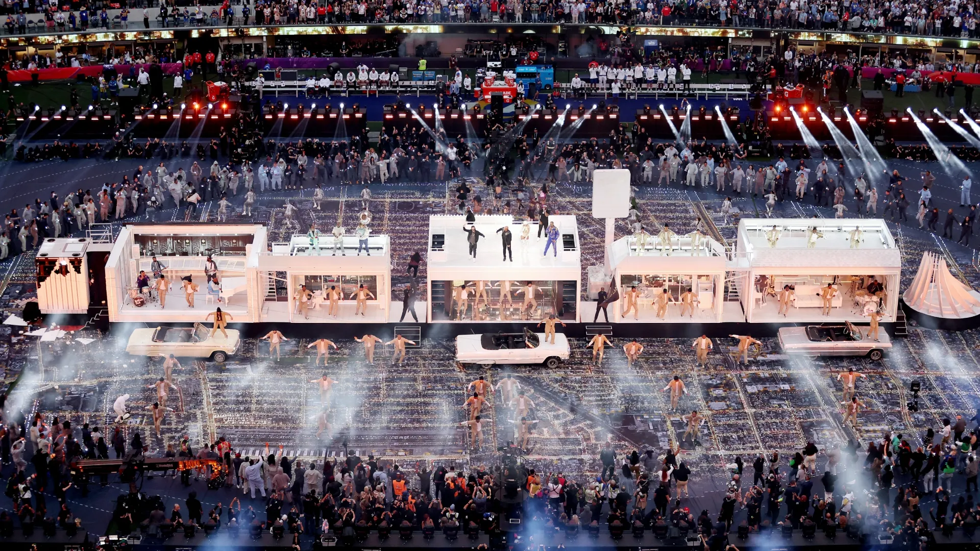 Eminem, Kendrick Lamar, Dr. Dre, Mary J. Blige, 50 Cent and Snoop Dogg perform during the Pepsi Super Bowl LVI Halftime Show (Source: Gregory Shamus/Getty Images)
