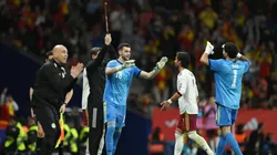 Joan Garcia of Spain comes on as a substitute for teammate David Raya.