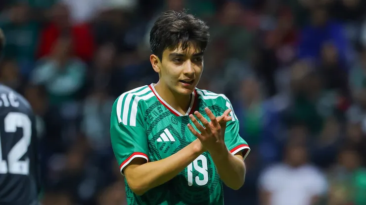 Gilberto Mora of Mexico