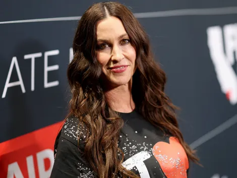 Who’s singing the Canadian national anthem at the 2026 World Cup debut?
