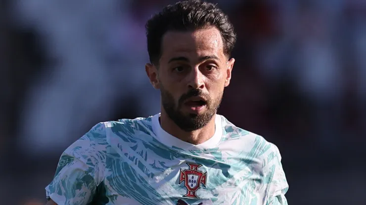 Bernardo Silva #10 of Portugal runs with the ball.