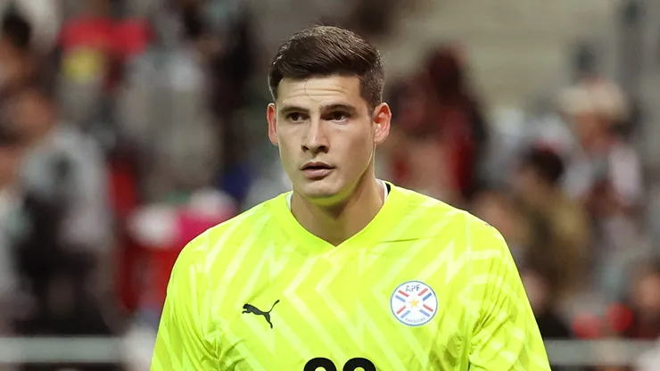 Orlando Gill during a game with Paraguay.