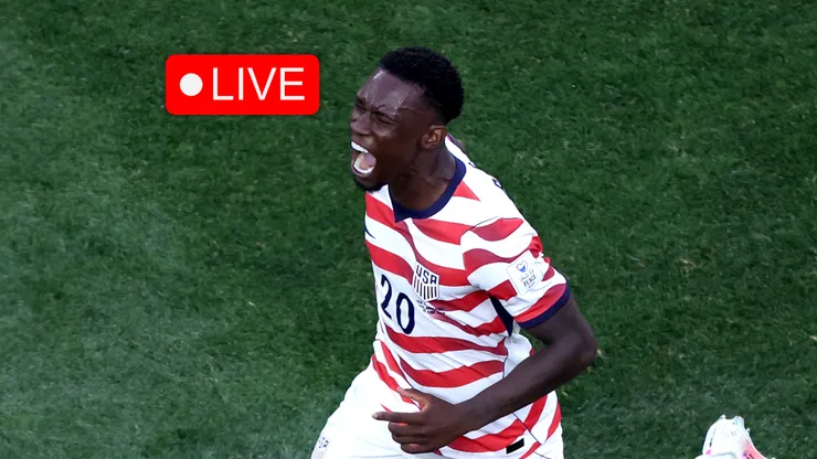 Folarin Balogun #20 of the United States.