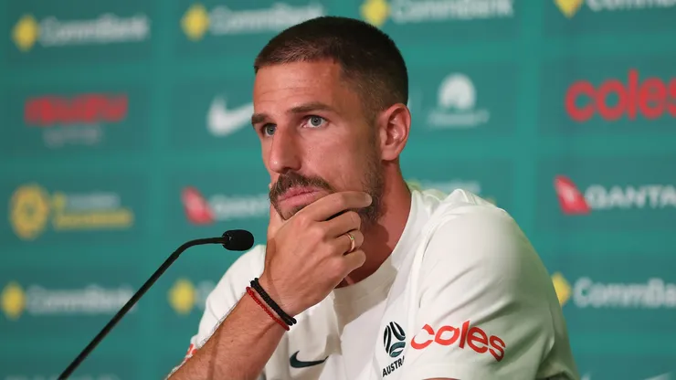 Milos Degenek