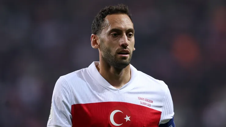 Hakan Calhanoglu