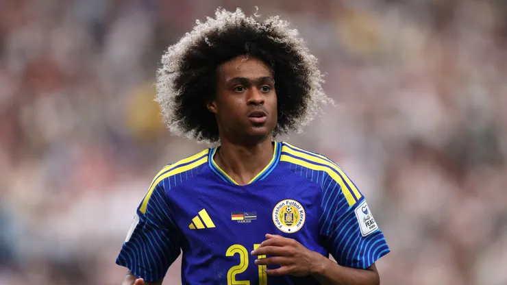 Tahith Chong #21 of Curacao looks on during the FIFA World Cup 2026 Group E match.