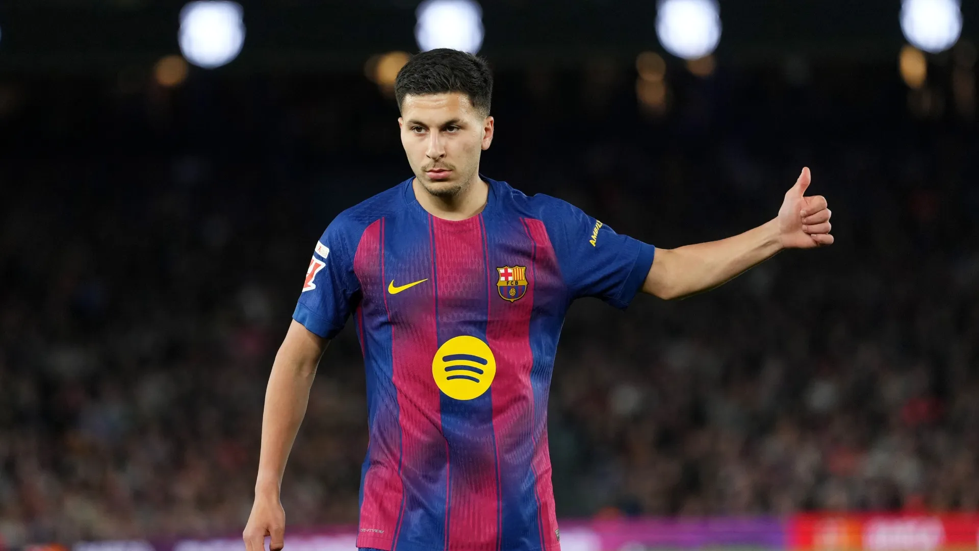 Roony Bardghji playing for Barcelona.