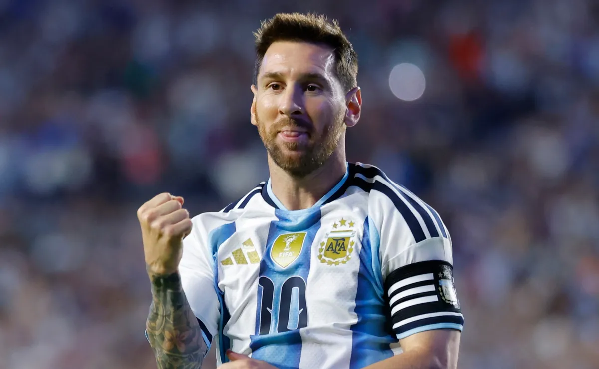 Is Lionel Messi playing today for Argentina vs Algeria in 2026 World