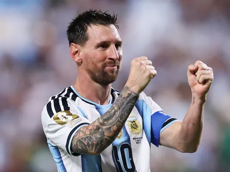 Messi's record hat-trick leads Argentina's 3-0 rout of Algeria