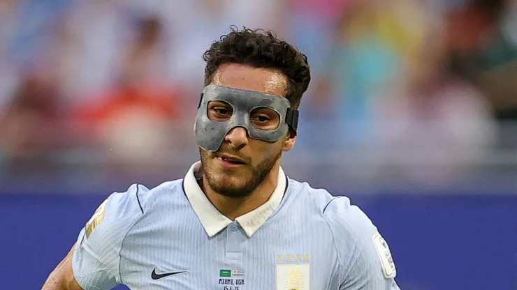 Sebastian Caceres with mask