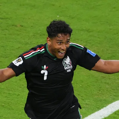 Video: Mexico score as South Korea GK makes huge mistake at 2026 World Cup