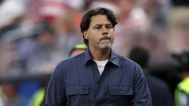 USA coach Mauricio Pochettino during a game.