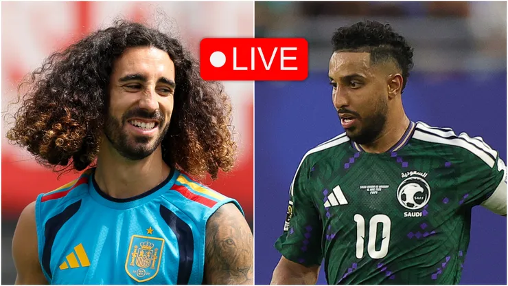 Marc Cucurella (L) Salem Aldawsari (R).